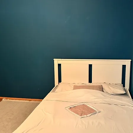 S Apartment *