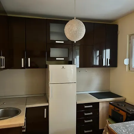 S Apartment